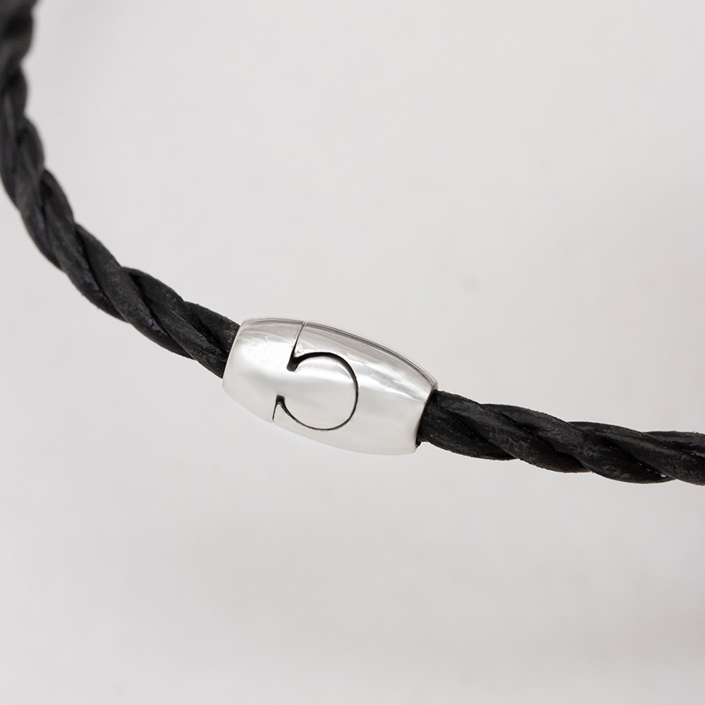 Men's Knot & Initials Leather Bracelet – 3 Colours - Image 4